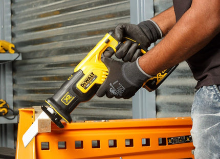 DEWALT SEGA DIRITTA A BATTERIA 18V 5,0AH ART. DCS367P2-QW