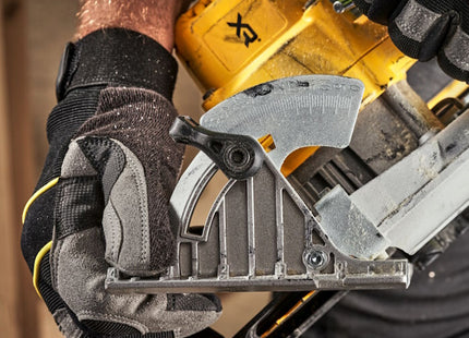 DEWALT SEGA CIRCOLARE A BATTERIA 18V 5,0AH ART. DCS565P2-QW