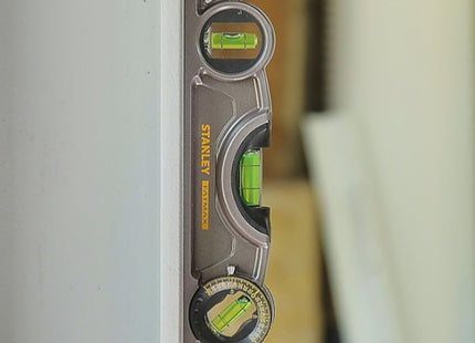 STANLEY LIVELLA MAGNETICA TORPEDO FATMAX IN ALLUMINIO 3 BOLLE CM25