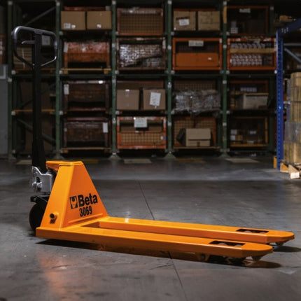 BETA  3069 CARRELLO TRANSPALLET PORTATA KG2500 CON FORCHE DA MM1150