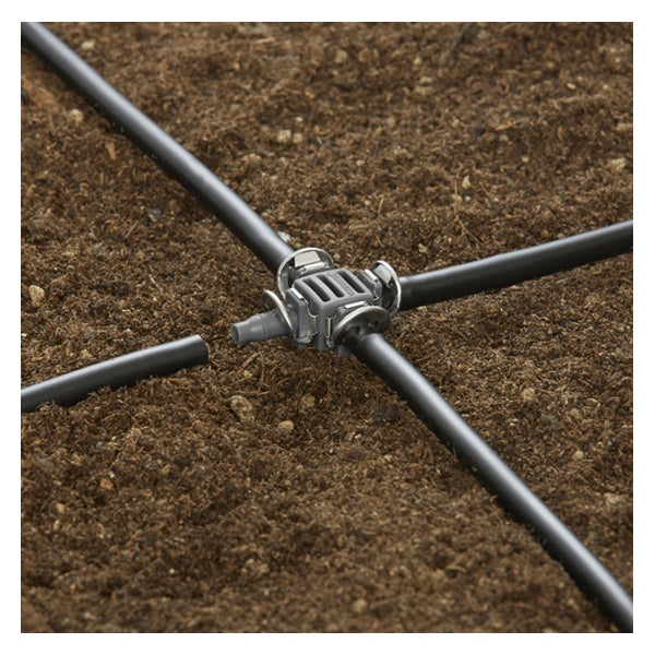 GARDENA 08334 RACCORDO A 4 VIE DA MM 4,6 (3/16")*