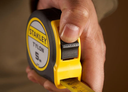 STANLEY FLESSOMETRO TYLON CASSA IN ABS ANTIURTO MT 5 NASTRO MM19