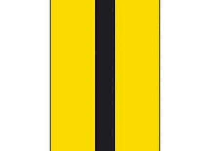 LETTERA ADESIVA NERA FONDO GIALLO MM 56X100