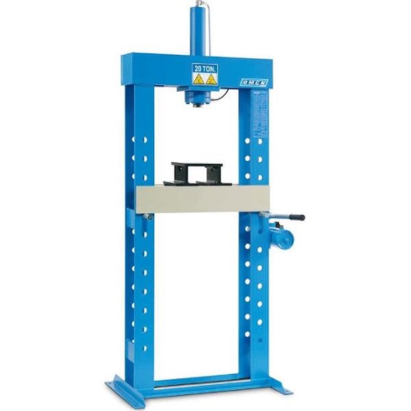 OMCN PRESSA IDRAULICA CON POMPA A MANO E CILINDRO MOBILE DA 20 TON.