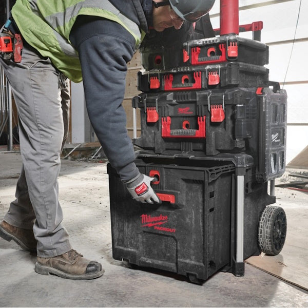 MILWAUKEE PACKOUT CASSETTIERA CON RUOTE