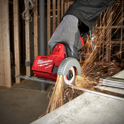 MILWAUKEE MINI SMERIGLIATRICE/TRONCATRICE A BATTERIA M12 FCOT-0(V1/23)