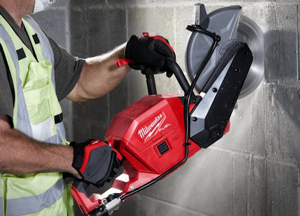 MILWAUKEE TRONCATRICE A BATTERIA PER M18 FCOS230-121