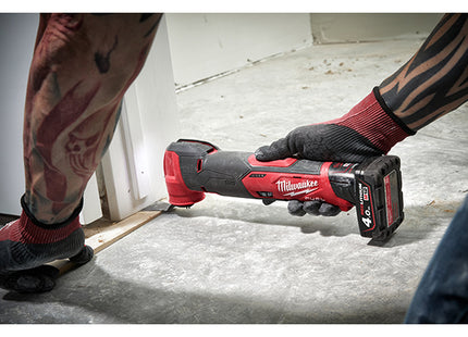 MILWAUKEE UTENSILE MULTIFUNZIONE A BATTERIA M12 FMT-0X (V2/23)