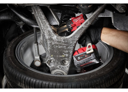 MILWAUKEE AVVITATORE IMPULSI DA 1/2" A BATTERIA M18 FIW2P12-502X (V1/23)