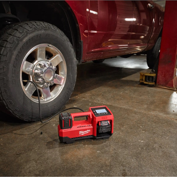 MILWAUKEE COMPRESSORE PER PNEUMATICI A BATTERIA M18 BI-0