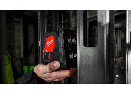 MILWAUKEE LASER VERDE A 2 LINEE A BATTERIE ALCALINE CLL-C(V1/23)