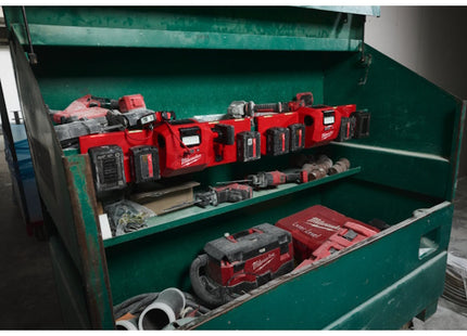 MILWAUKEE CARICABATTERIE MULTIPLO MAGNETICO M12-18 GBC4