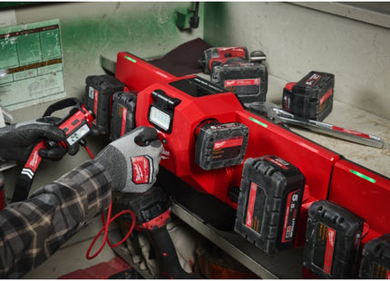 MILWAUKEE CARICABATTERIE MULTIPLO MAGNETICO M12-18 GBC4