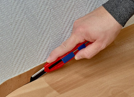 KNIPEX CUTTER AUTOBLOCCANTE CUTIX CON LAMA NERA DA MM18
