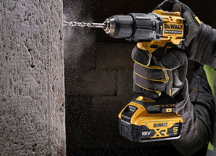 DEWALT TRAPANO AVVITATORE A PERCUSSIONE A BATTERIA 18V 5,0AH DCD100YP2T