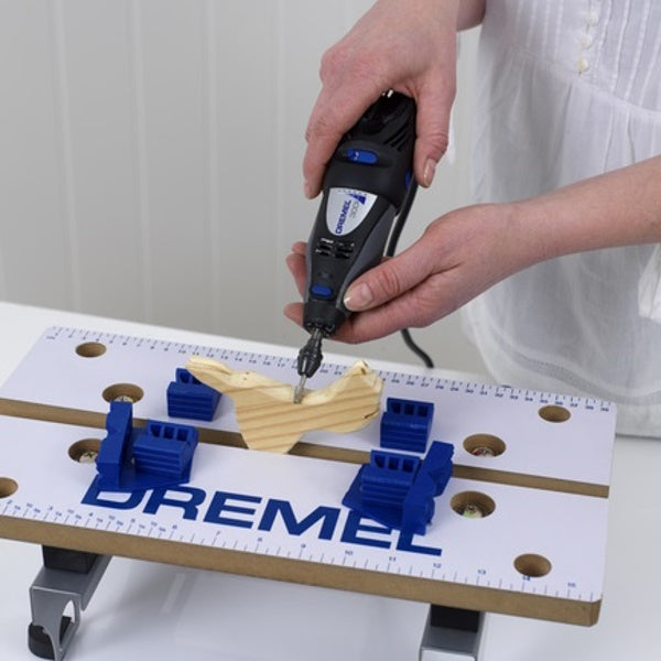 DREMEL ART.  4486 MANDRINO AUTOSERRANTE DA MM0,8 A MM3,2