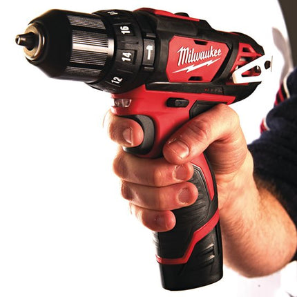 MILWAUKEE 4933441940 TRAPANO AVVITATORE CON BATTENTE M12BPD 9.jpg