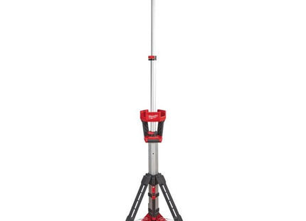 MILWAUKEE TORRE FARO LED MULTIDIREZIONALE CON TREPPIEDE MOD. M18 HSAL-0*