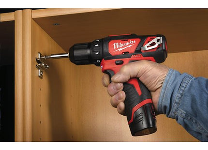 MILWAUKEE TRAPANO AVVITATORE A BATTERIA M12 BDD-153C (V1/23)