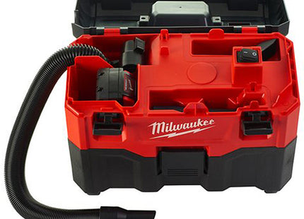 MILWAUKEE ASPIRATORE A BATTERIA SOLIDI/LIQUIDI M18 VC2-0(V1/23)