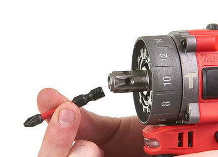 MILWAUKEE TRAPANO CON PERCUSSIONE A BATTERIA M12 FPDXKIT-202X(V1/23)