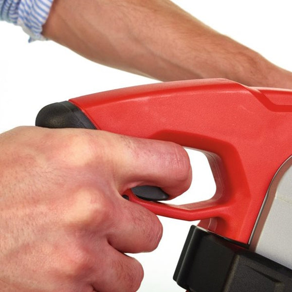 MILWAUKEE SEGA CIRCOLARE PER METALLI MOD. MCS66 POTENZA 1800W