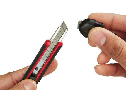 MILWAUKEE CUTTER CON LAMA A SETTORI