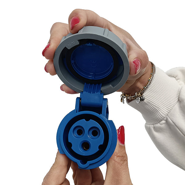 FAEG PRESA INDUSTRIALE VOLANTE CEE CABLAGGIO A VITE 2P+T 16A 250V IP67