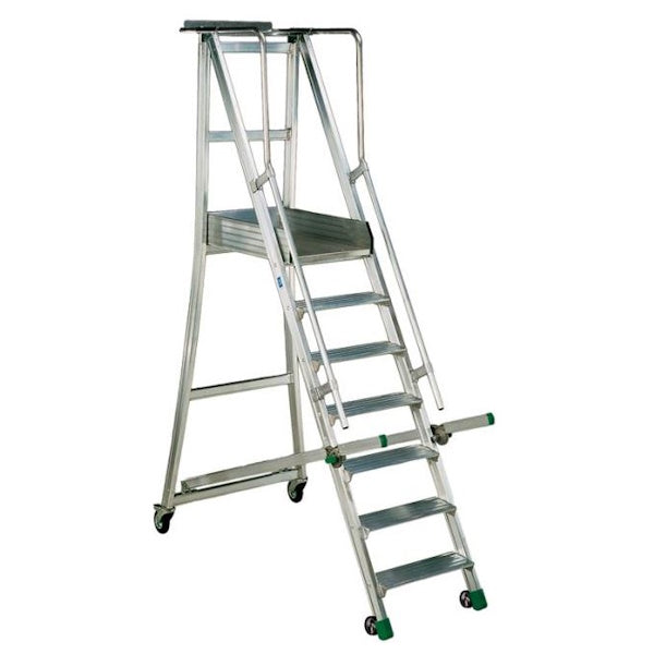 FACAL SCALA CASTIGLIA IN ALLUMINIO SU RUOTE