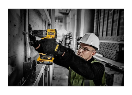 dewalt dcbp034 xj 6.jpg