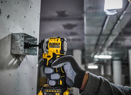 DEWALT AVVITATORE AD IMPULSI A BATTERIA 18V 1,7AH ART. DCF850E2T-QW