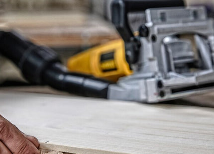 dewalt dw682k qs 4.jpg