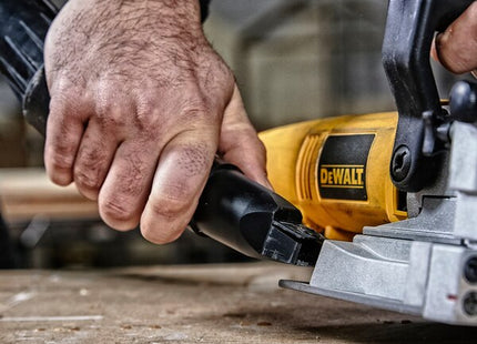 dewalt dw682k qs 6.jpg