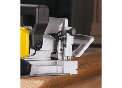 dewalt dw682k qs 7.jpg