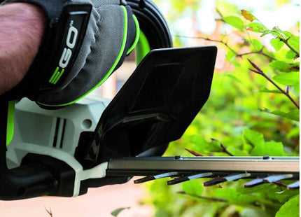 EGO TAGLIASIEPI A BATTERIA HT2410E DA CM61 56V SOLO CORPO MACCHINA