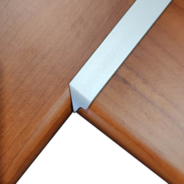 PIRCHER PROFILO DI GIUNZIONE AD ANGOLO PER TOP CUCINA IN ALLUMINIO