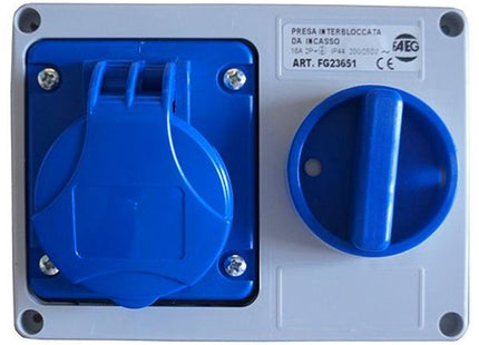 FAEG PRESA INDUSTRIALE CEE INCASSO INTERBLOCCATA CON INTERRUTTORE 250V