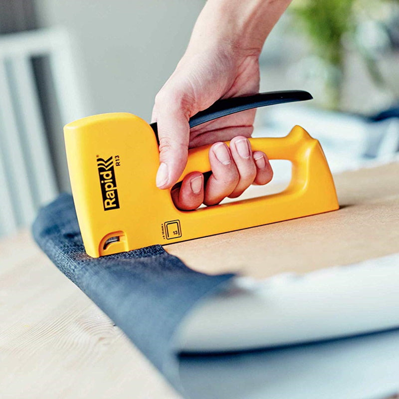 Rapid PRO R28 Graffatrice Anuale Per Graffette Feracavi N. 28, Dotata