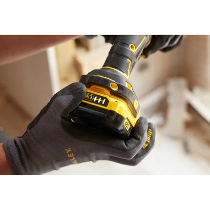 stanley sfmcd710c2k qw 2.jpg