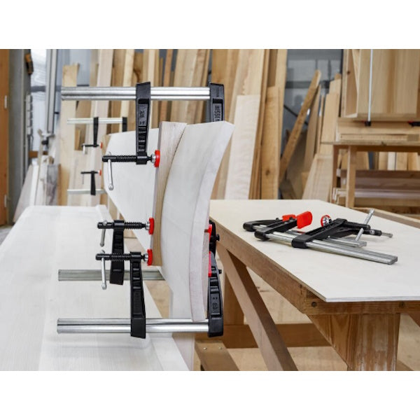 BESSEY STRETTOIO A VITE GANASCE IN GHISA ART. TRC